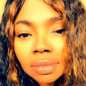 Meet your Posher, Kanika